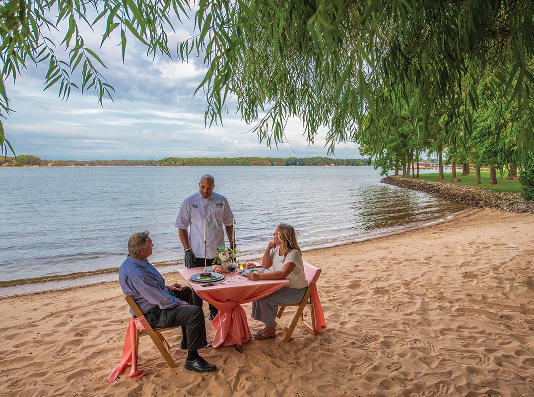 Lake Norman Breakaway: Lake Norman Luxury Rental