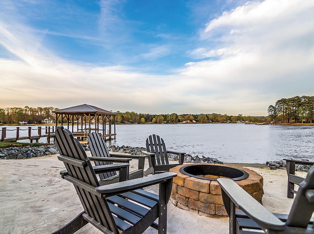 Pathway Bay: Lake Norman Luxury Rental 