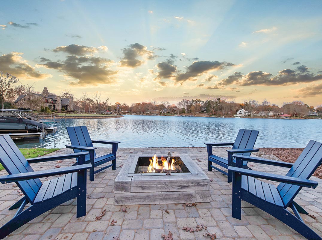 Ruby Arrival: Lake Norman Luxury Rental
