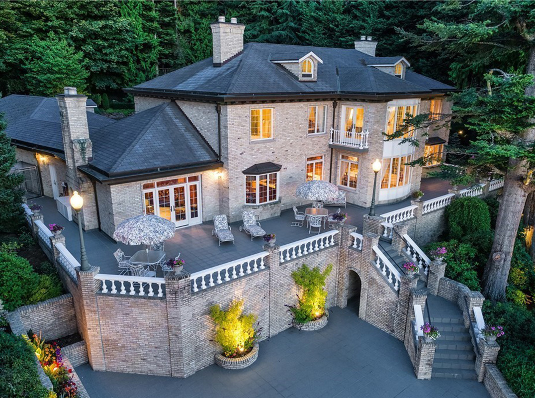 Gorgeous Georgian Estate
