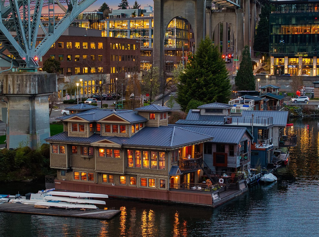The Queen of Lake Union