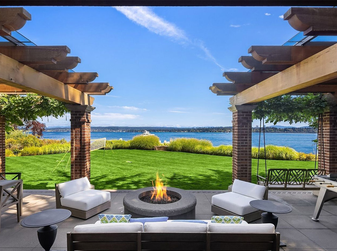 Seattle's Iconic Waterfront Estate