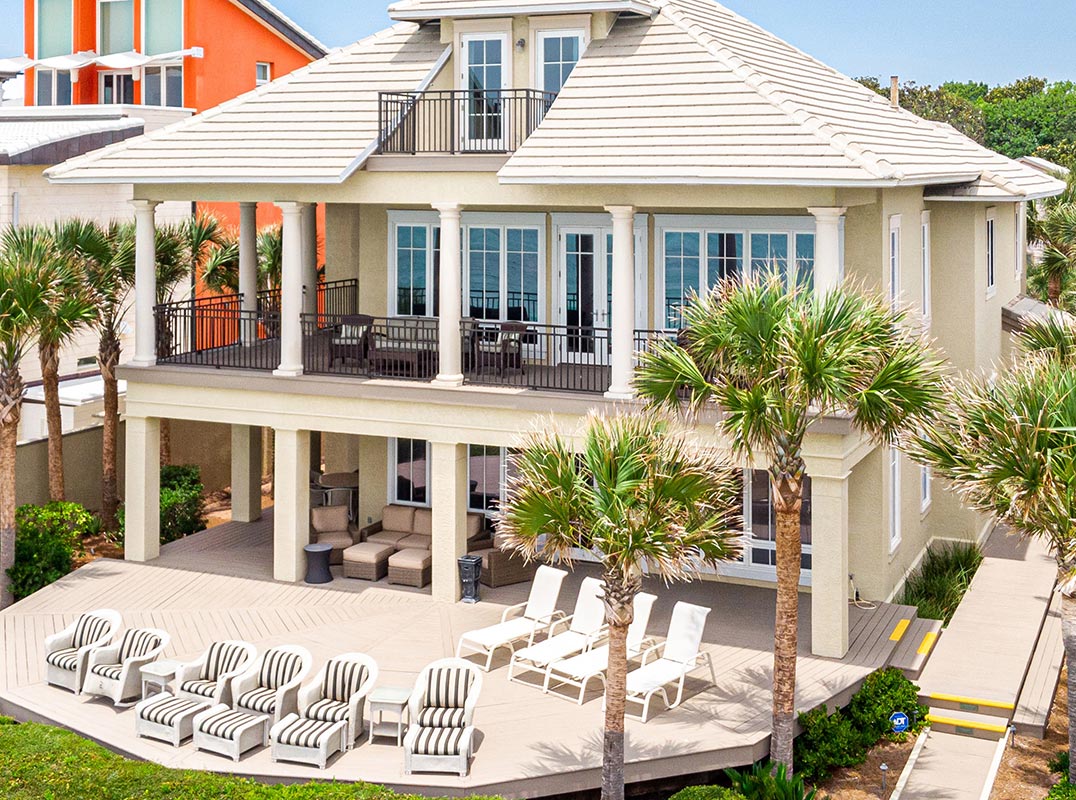 2708 E County Highway 30A