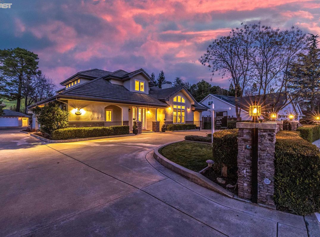 Grand Westside Alamo Gated Estate