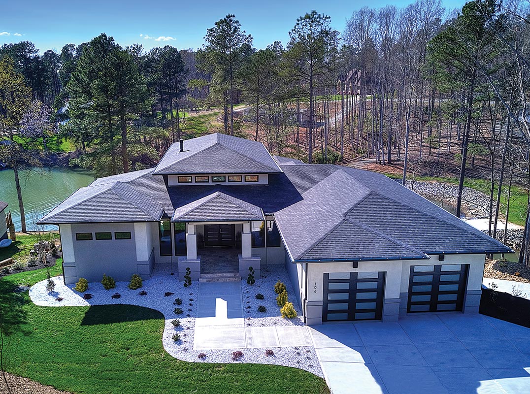 Custom Waterfront Home in Mooresville