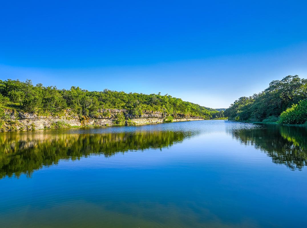 Private Waterfront Estate On 30 Acres