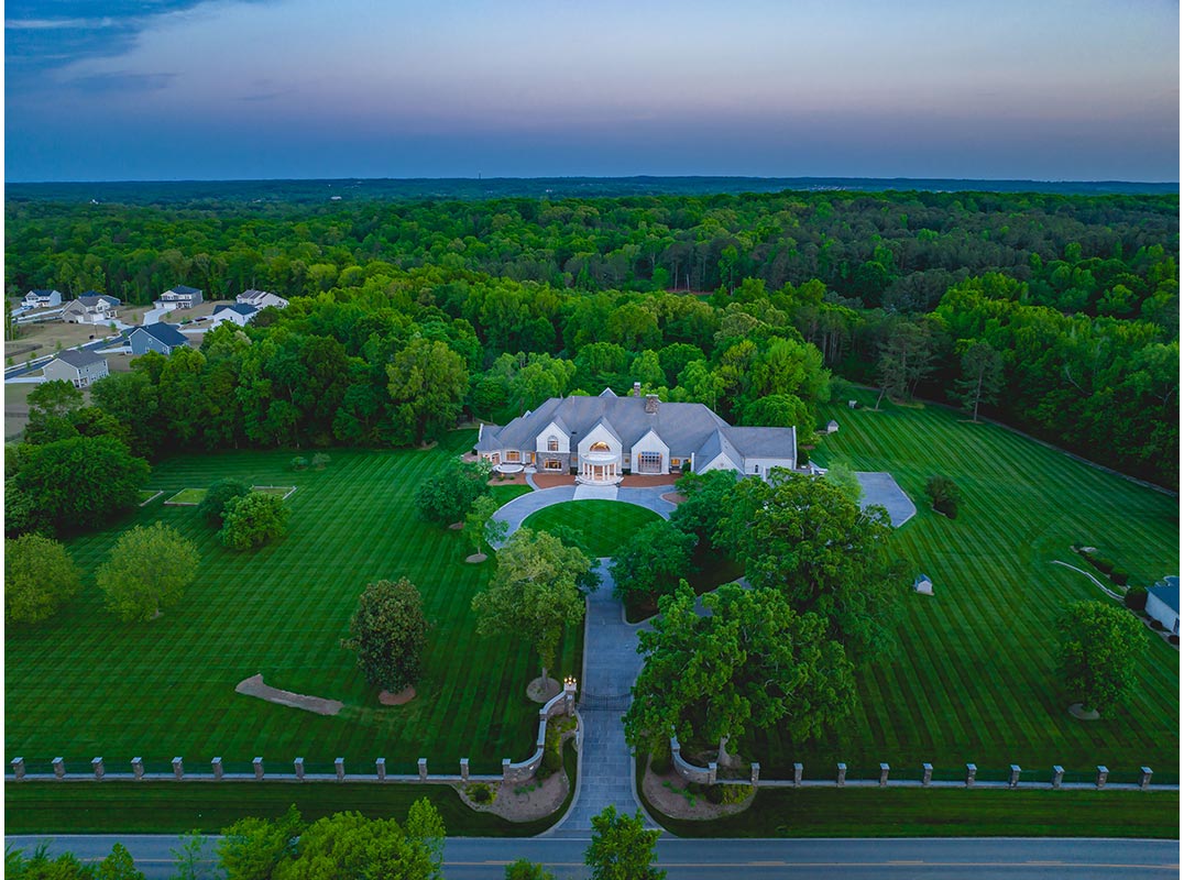 Private One-of-a-kind Estate in Waxhaw/Marvin