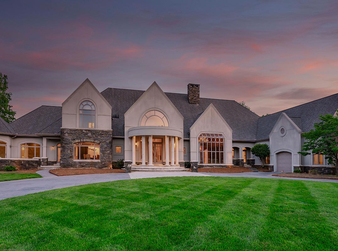 Private One-of-a-kind Estate in Waxhaw/Marvin