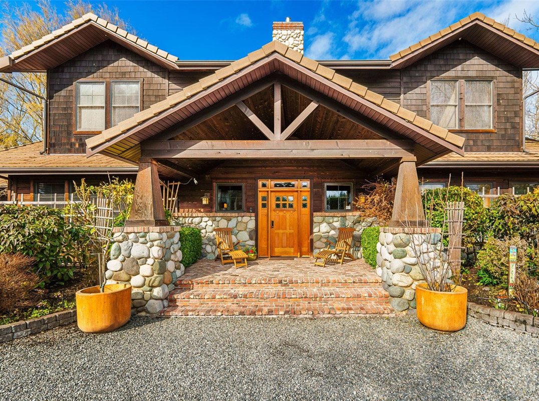 Private Sequim Estate