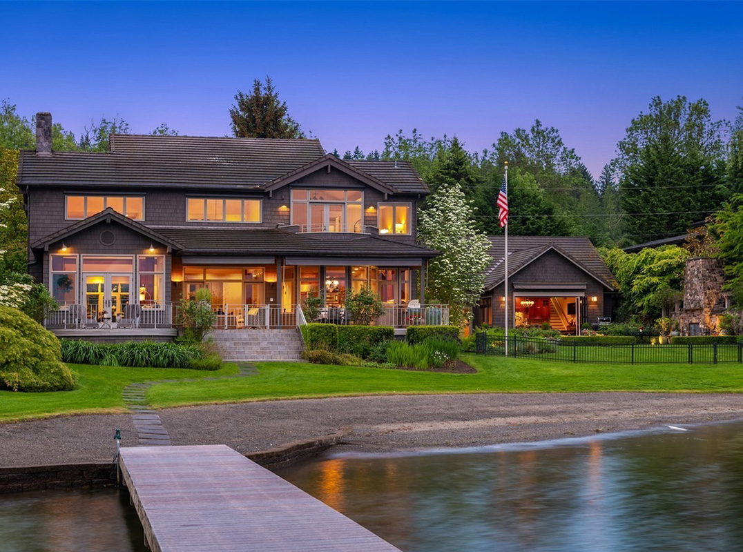 West Facing Lake Sammamish Wasterfront