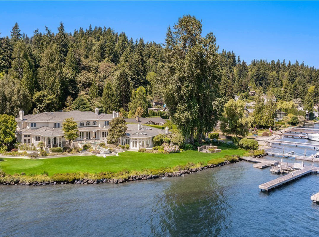 Extraordinary Waterfront Estate