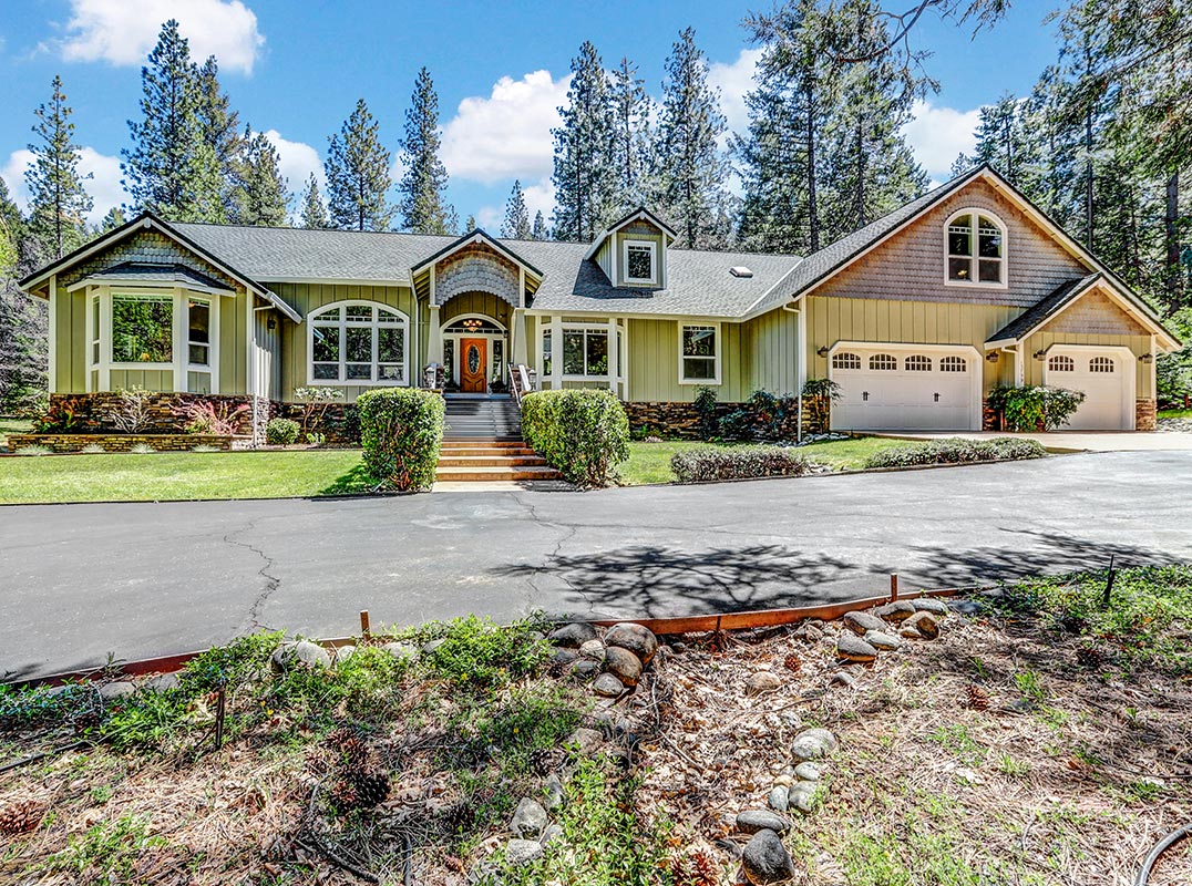 Exquisite Craftsman Style Home