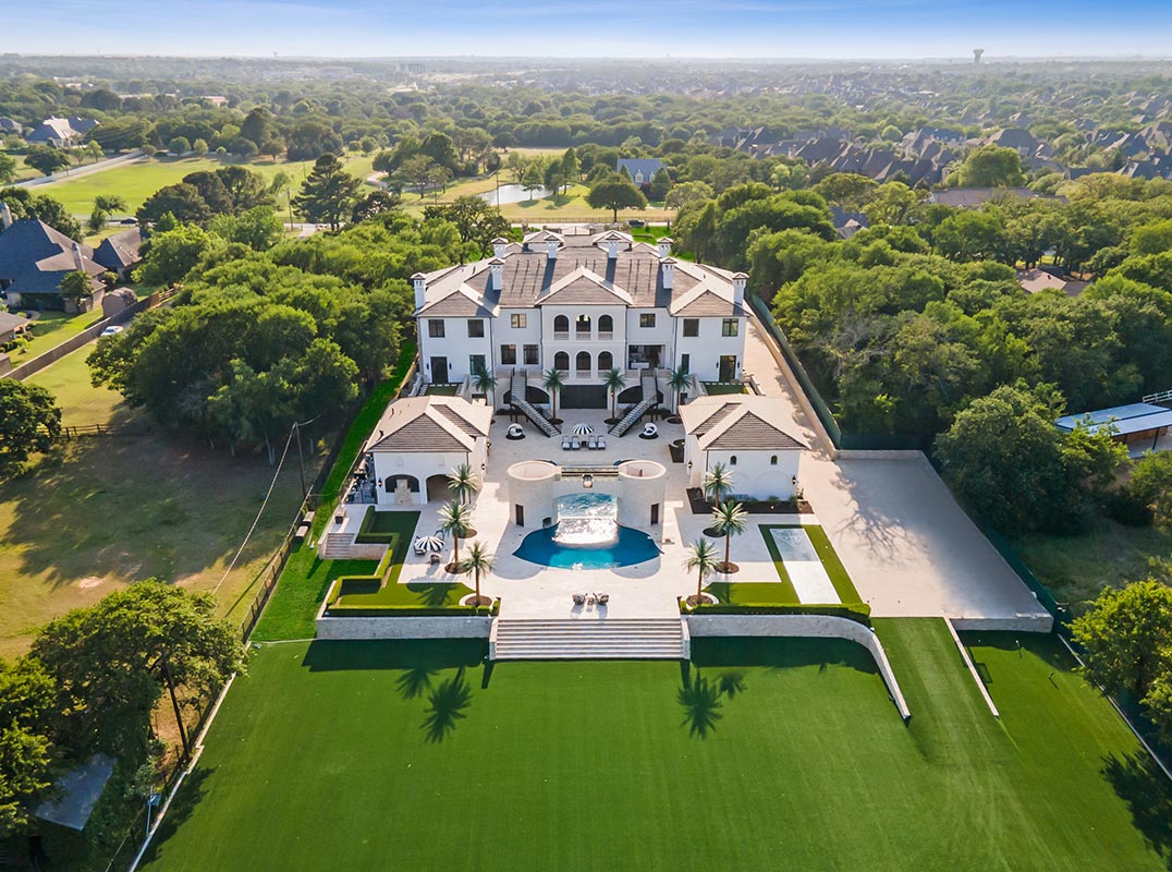 The Pinnacle Of Luxury Living -- Amenity-Packed Southlake Retreat