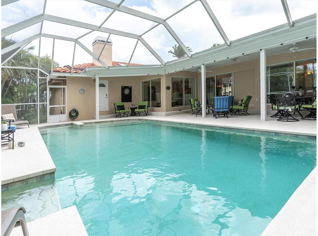 LHM Tampa Bay Bayway Isles Pool home!