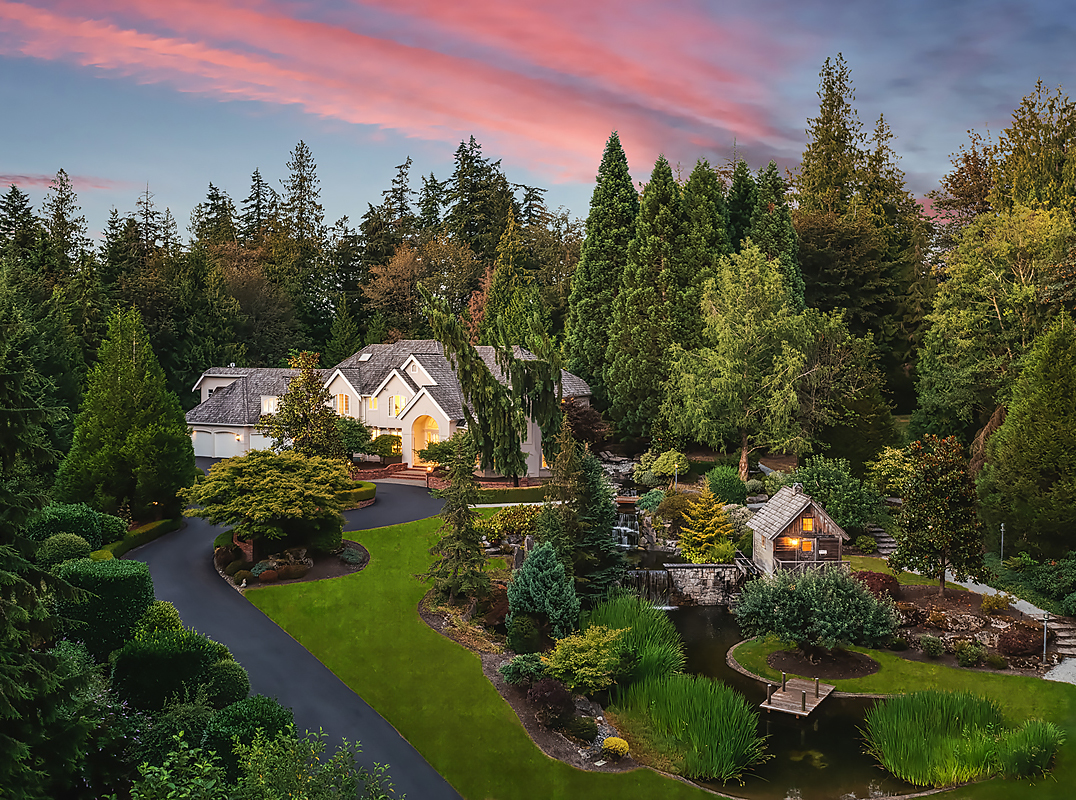 Private Cantergrove Estate