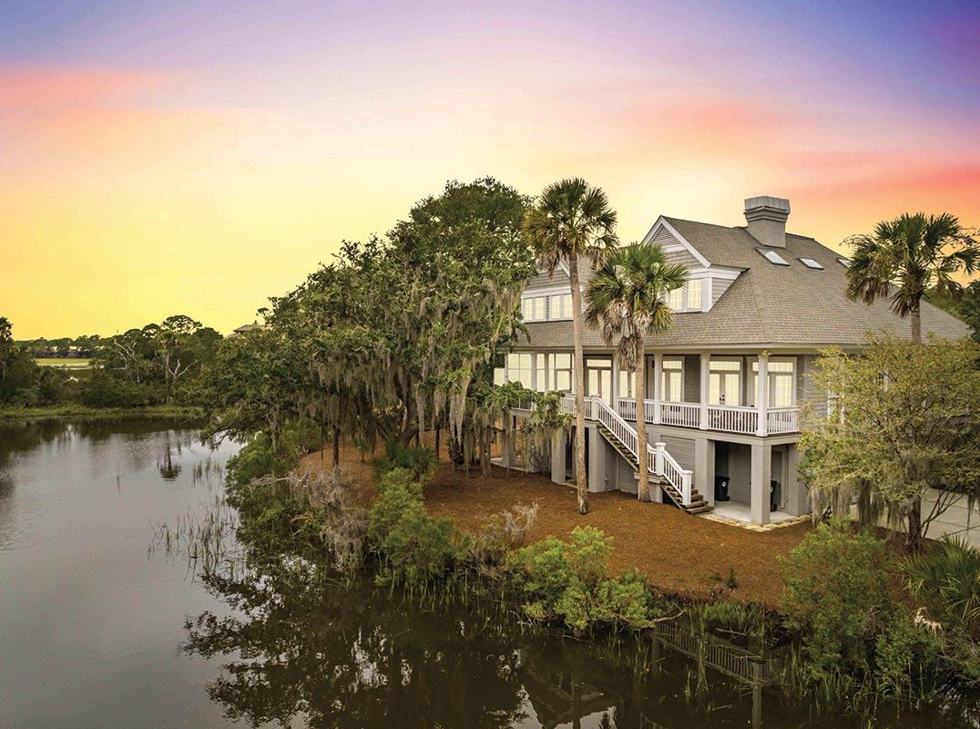 Beautifully Renovated Offering a Private Oasis