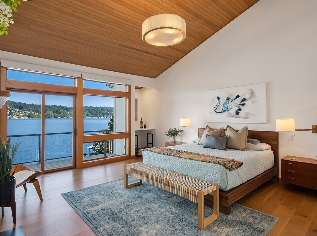 LHM Greater Seattle Lake Sammamish Waterfront Masterpiece