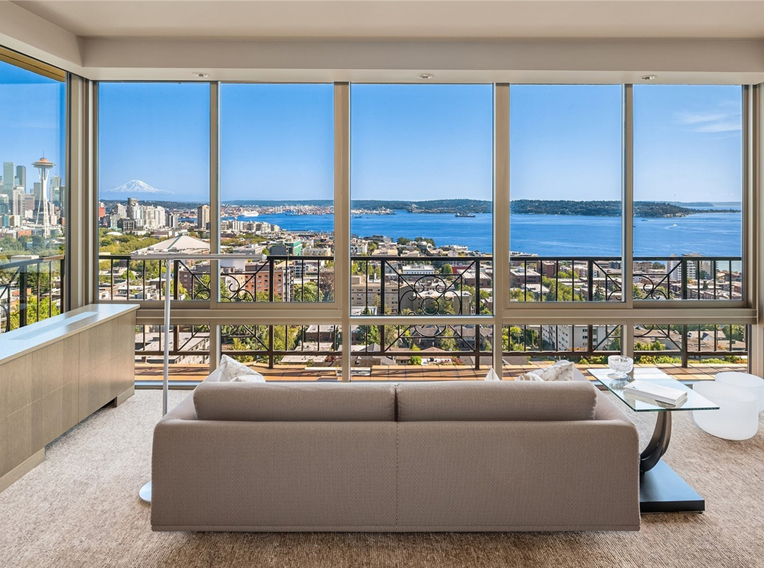 LHM Greater Seattle Queen Anne Condo Masterpiece