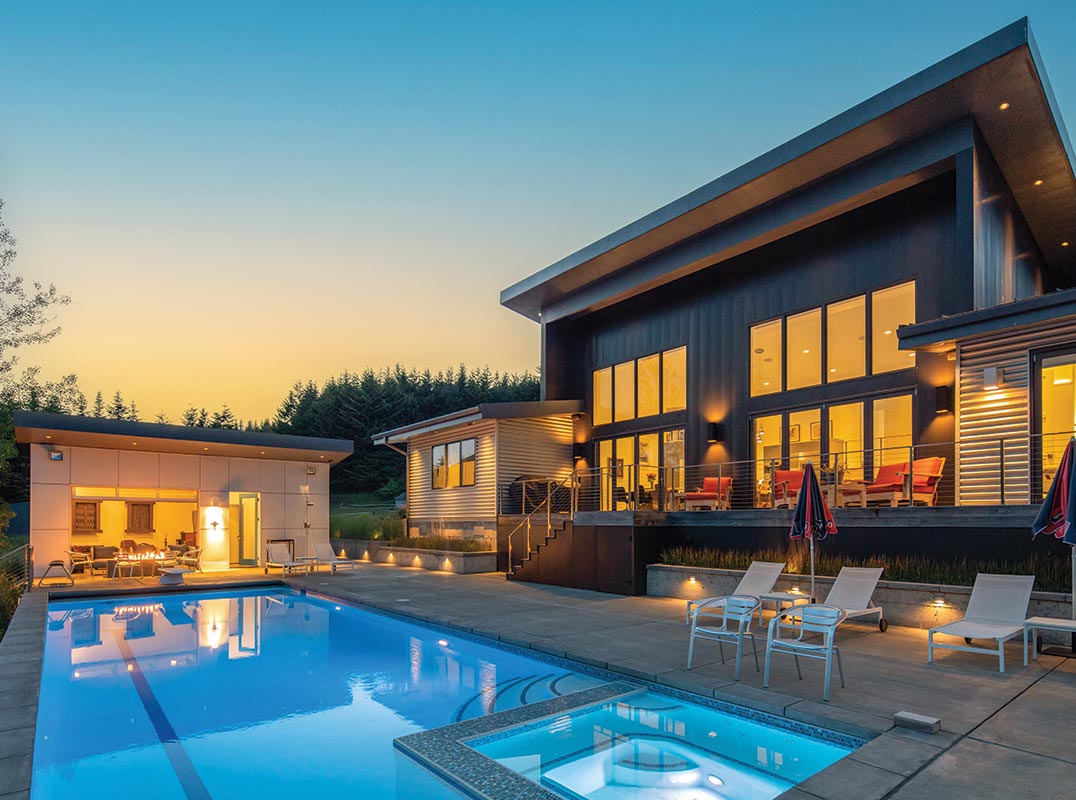 LHM Oregon SW Washington ONE OF A KIND 72 ACRE OASIS