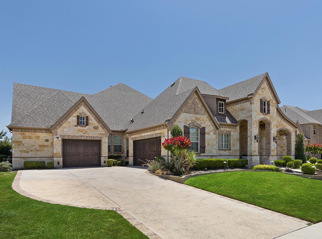 One Story Wonder In Carillon Southlake