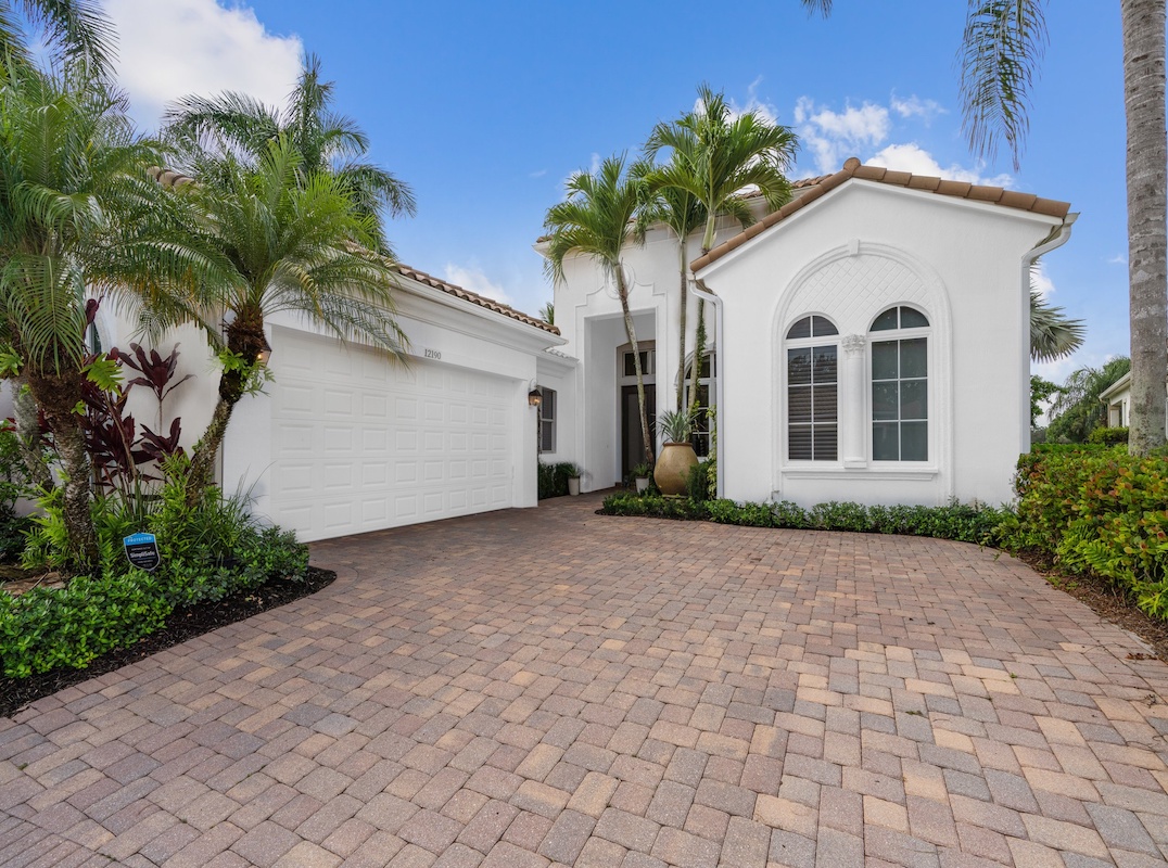 Palm Beach Polo Club Realty