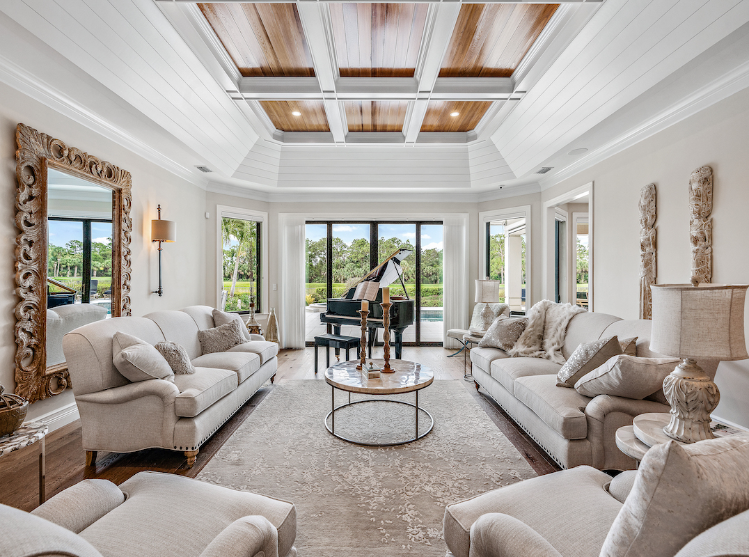 LHM The Palm Beaches Beautiful Renovation In Old Marsh