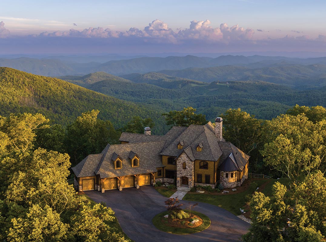 LHM Charlotte Mountain Estate with Endless Views at Blue Ridge