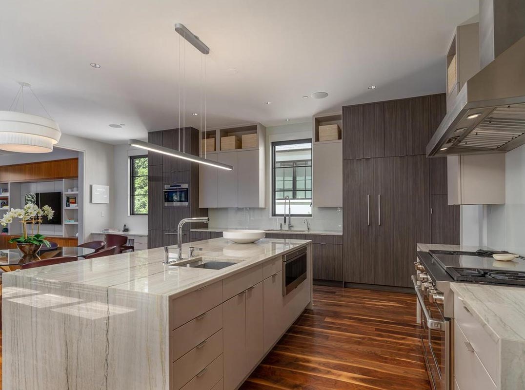 Custom Contemporary Home Minutes to Downtown DC