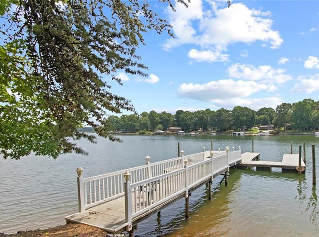 Extraordinary Waterfront Lot with BIG Views