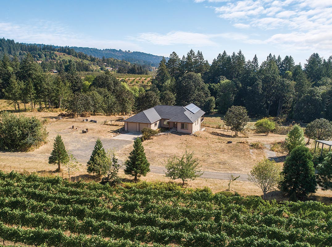 POSSIBILITIES ABOUND IN OREGON WINE COUNTRY!
