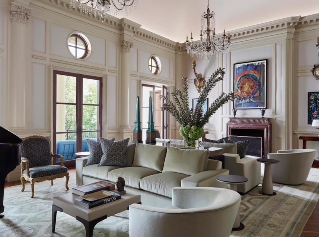 Bella Vista: A Sumptuous Retreat Above Nashville
