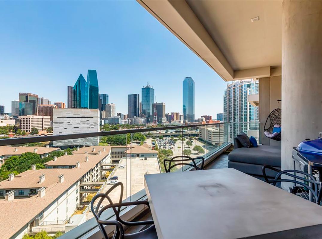 Unobstructed views of the Dallas skyline