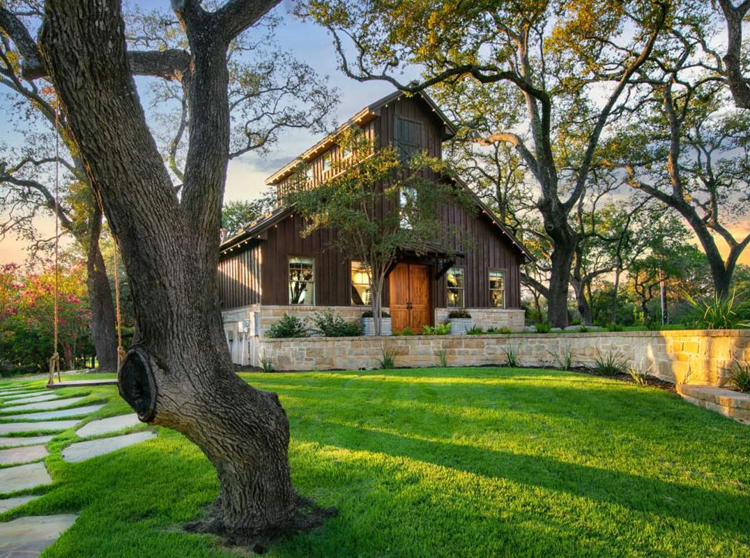 A Spectacular New Listing In Hill Country Village