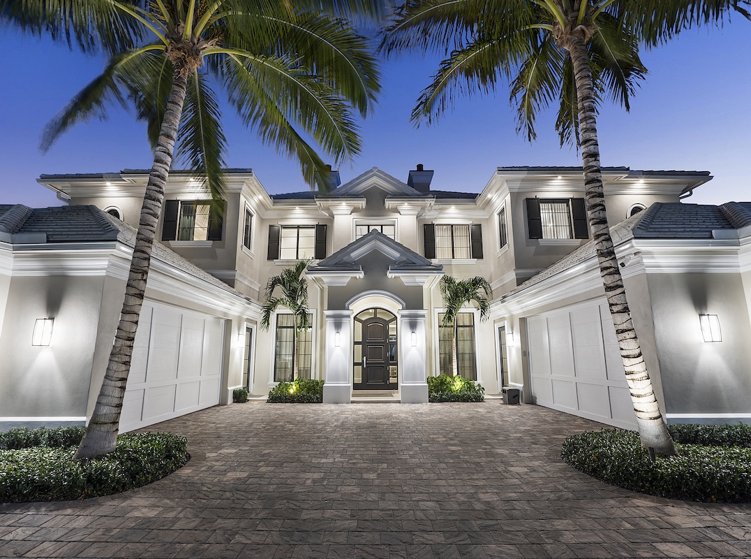 Royal Palm Contemporary Living