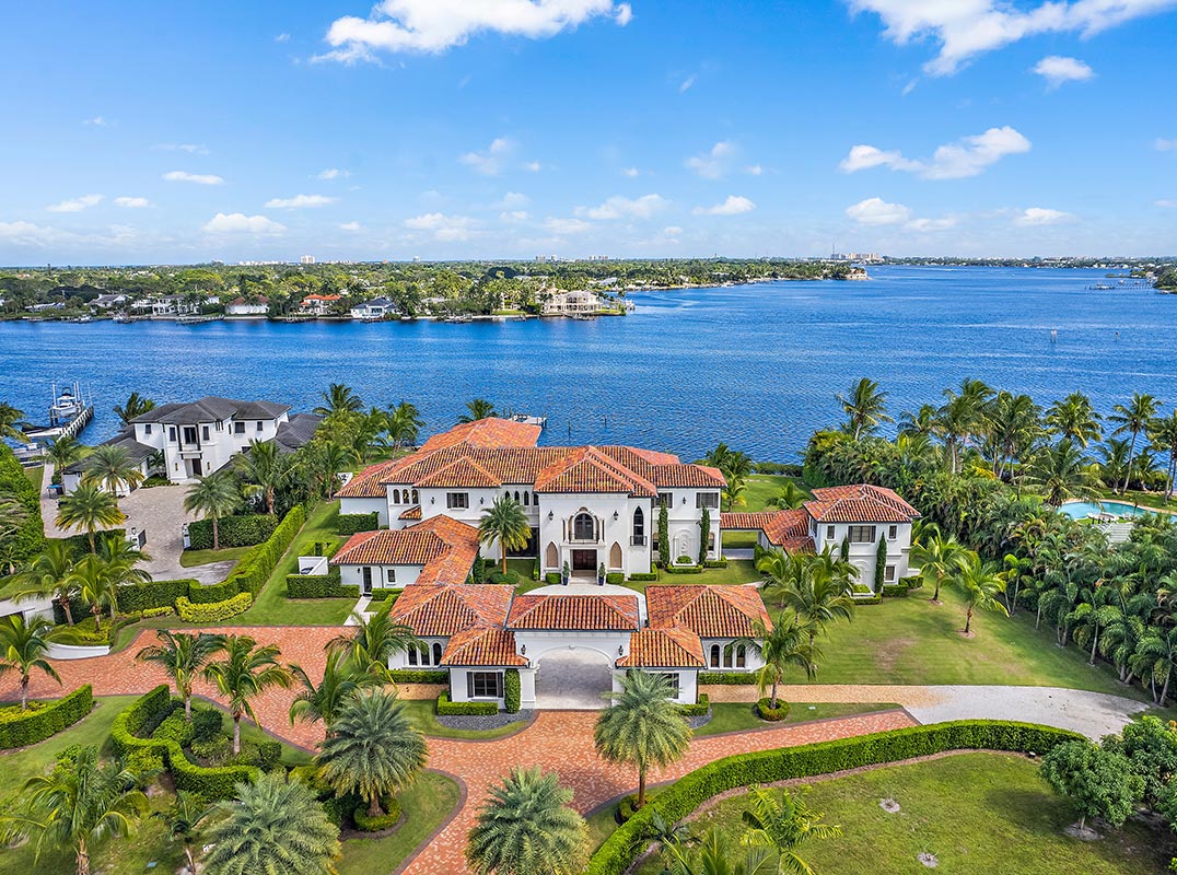 Breathtaking Jupiter Waterfront Estate