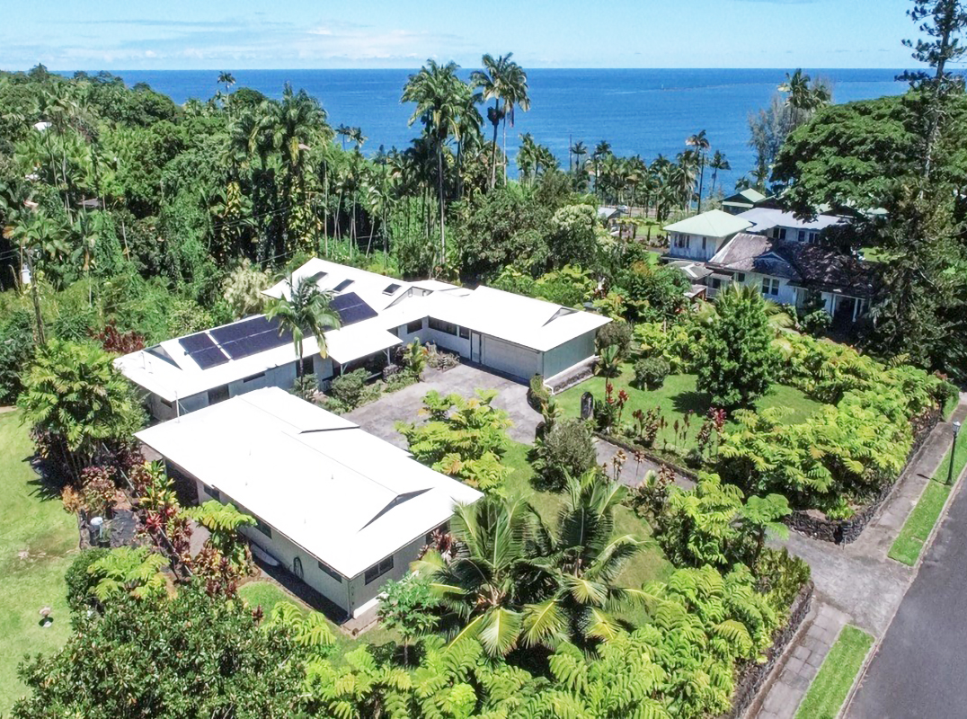 LHM Hawaii | Pacific Luxury Living - 45 Halaulani Place