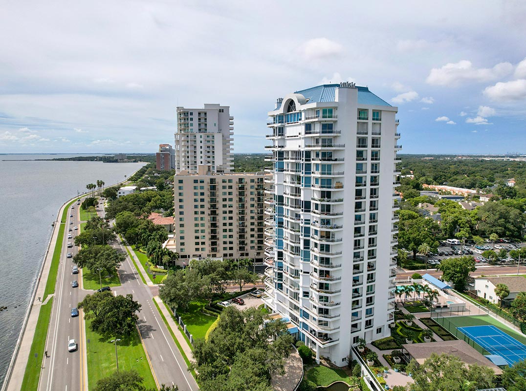 Bayshore Regency 