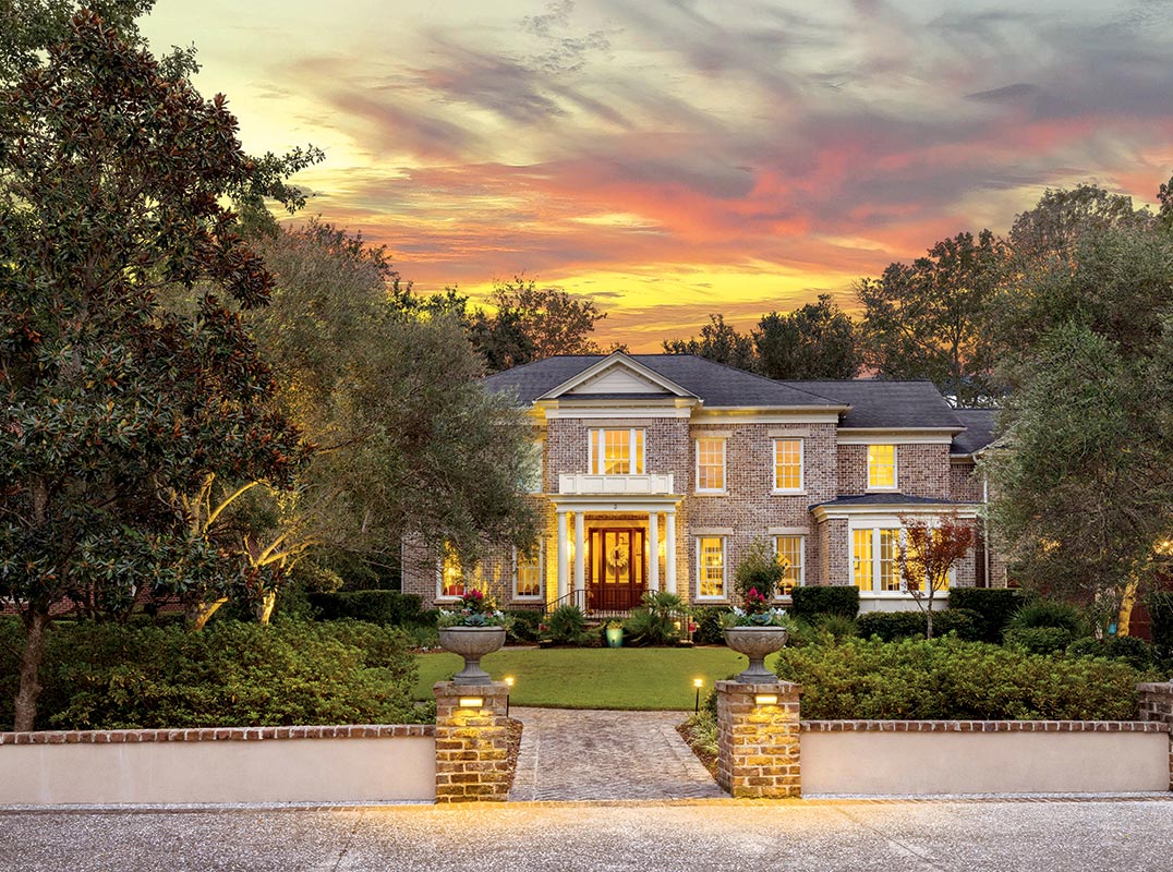 Welcome to Charleston's Finest Residential Community- The Crescent 