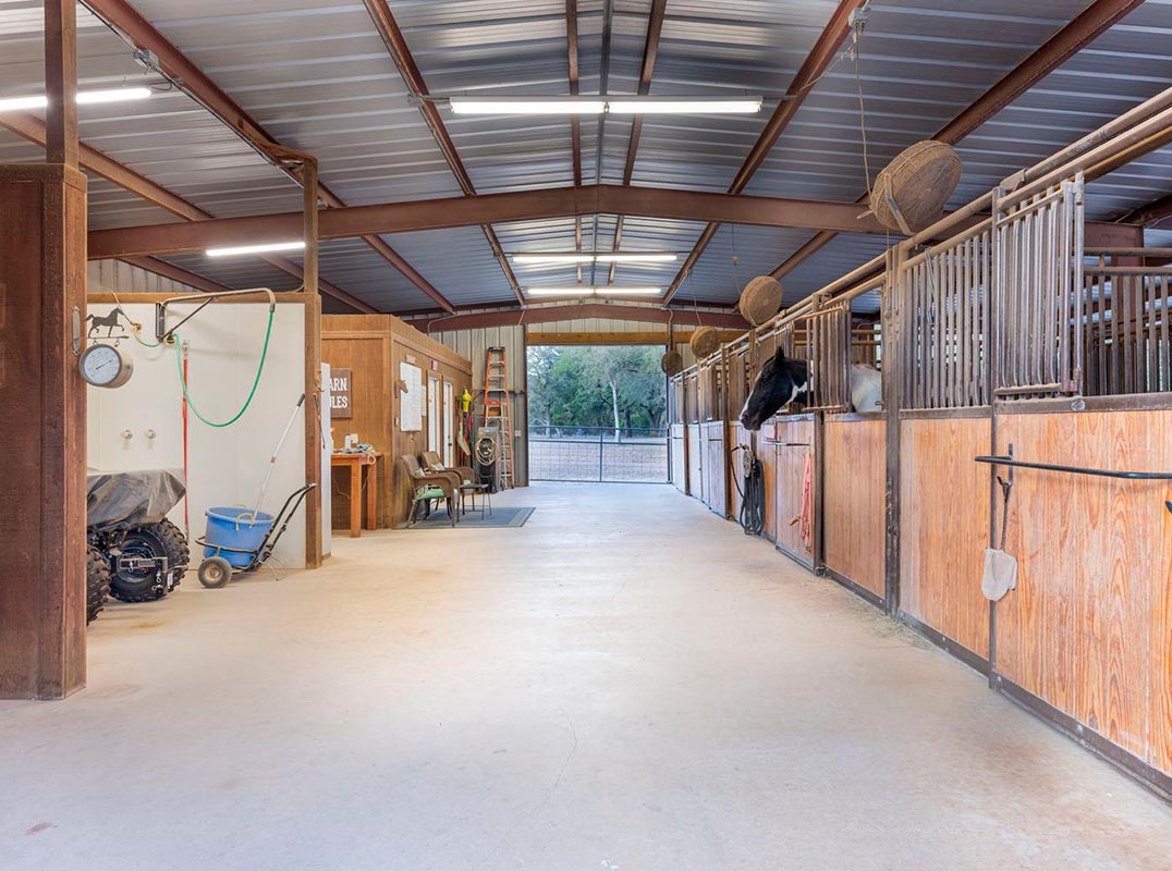 Equestrian Property With Resort Style Living