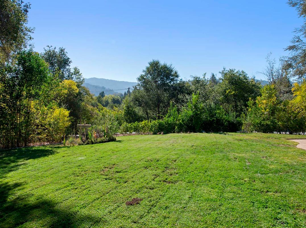 3 Prime Acres with Western Hill Views
