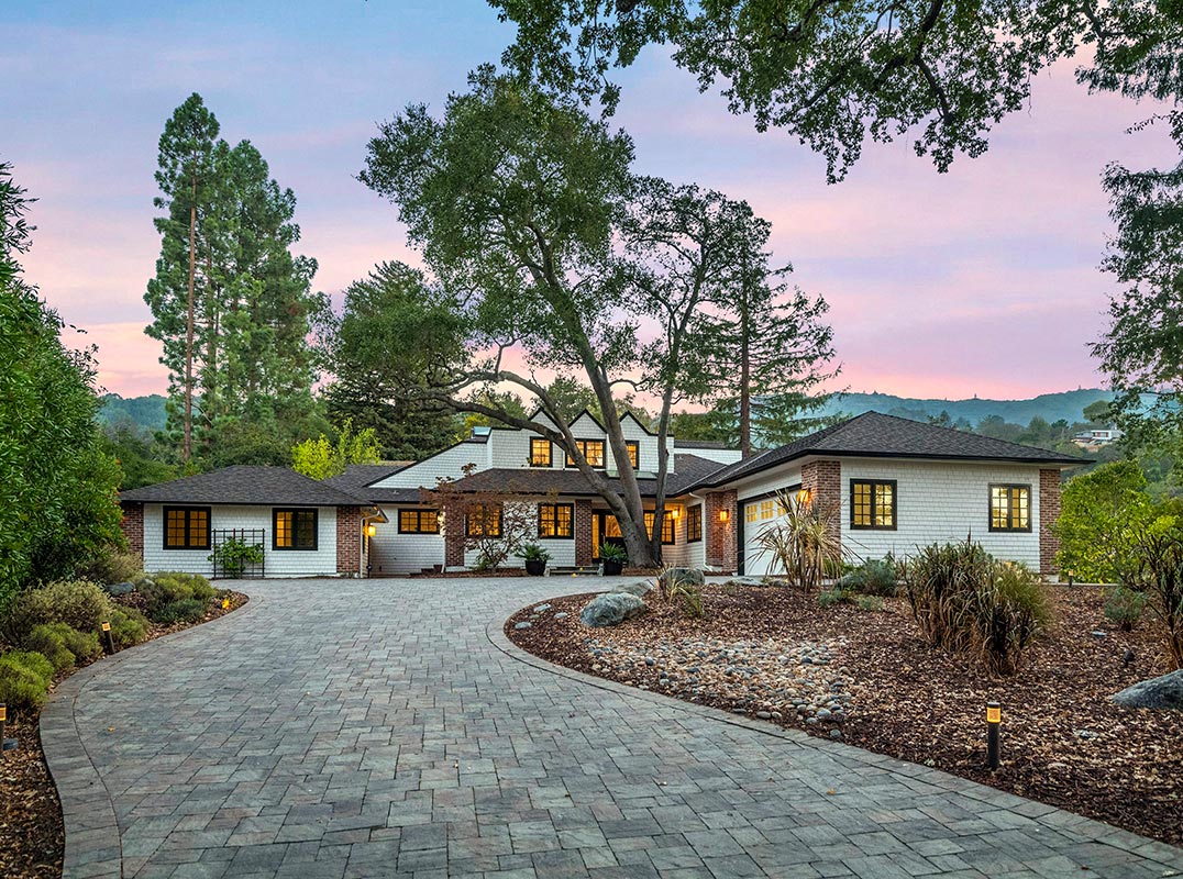 Nestled Among Majestic Oak And Pine Trees 