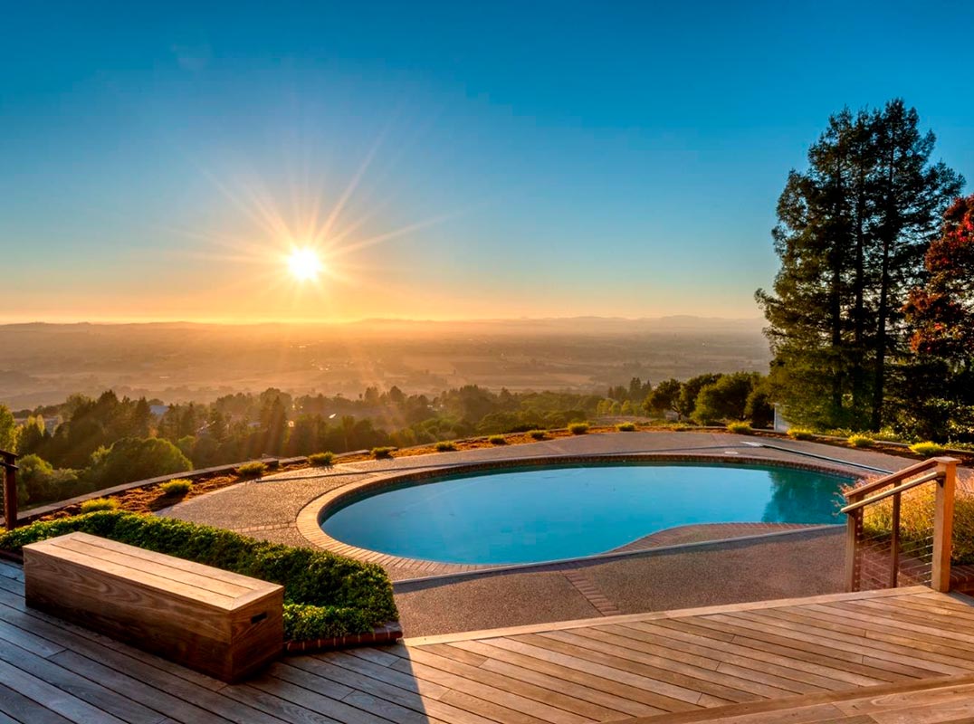 Absolutely Stunning Views