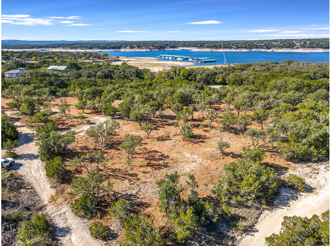 1.8 Acres on Lake Travis - Deeded Lake Access - No RESTRICTIONS