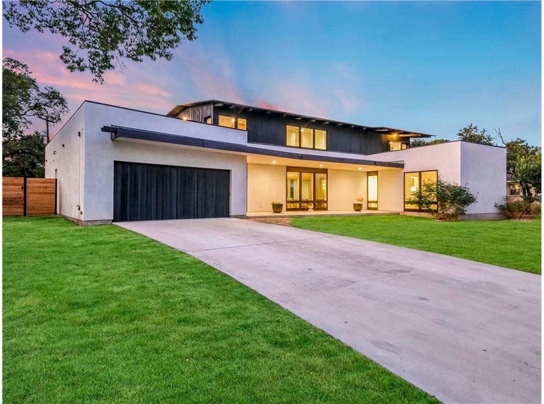 Custom Contemporary stunner in coveted Rollingwood!