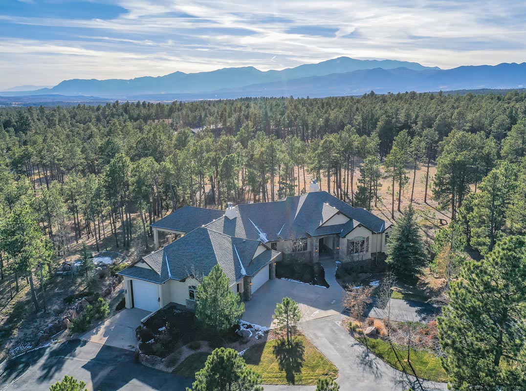 Classic Luxury & Acreage In Gorgeous Gated High Forest Ranch