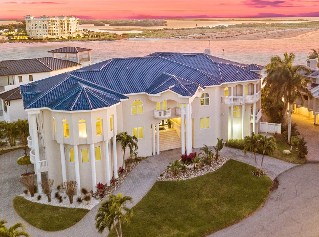 Gulf Facing Waterfront Mansion