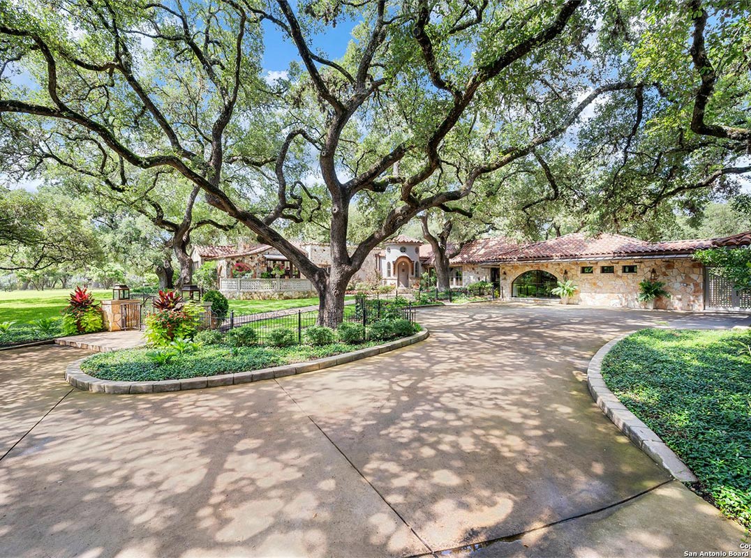 Downtown Boerne Estate