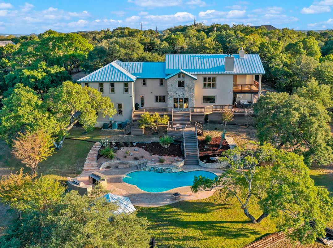 Enjoy Serene, Hill Country Living With Stunning Views 