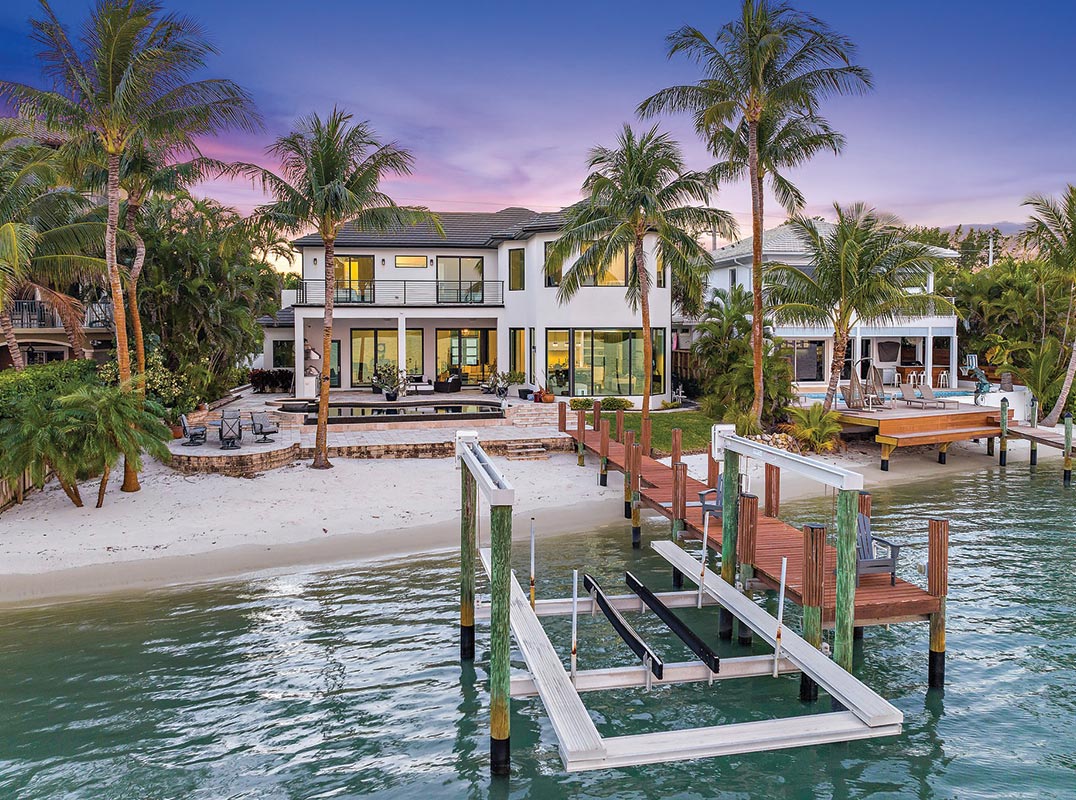 Private Retreat with Impressive Views