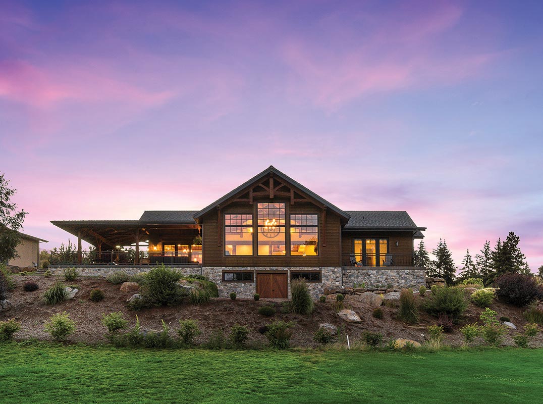 Stunning Mountain Modern in Hood River